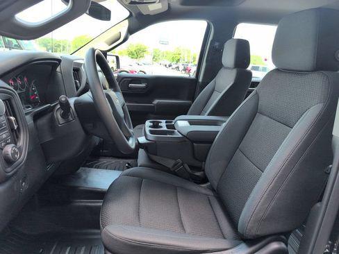New 2026 Chevrolet Silverado 1500 W/T w/ Z71 Off-Road Package AWD/4WD image 13