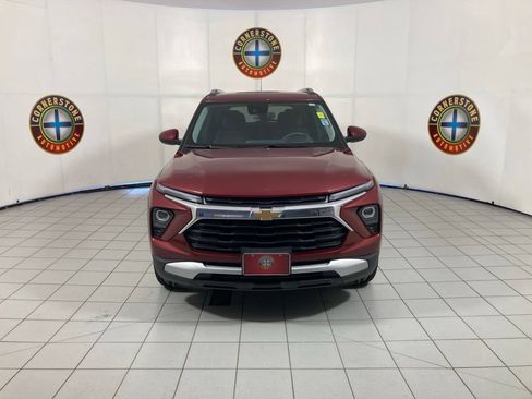 Used 2024 Chevrolet TrailBlazer LT AWD/4WD image 19