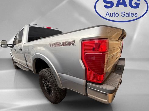 Used 2021 Ford F250 XLT w/ Tremor Off-Road Package AWD/4WD image 4