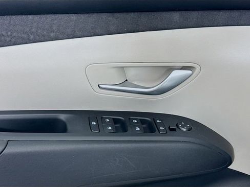 Used 2023 Hyundai Tucson SEL w/ Convenience Package AWD/4WD image 14