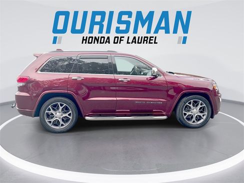 Used 2019 Jeep Grand Cherokee Overland image 9