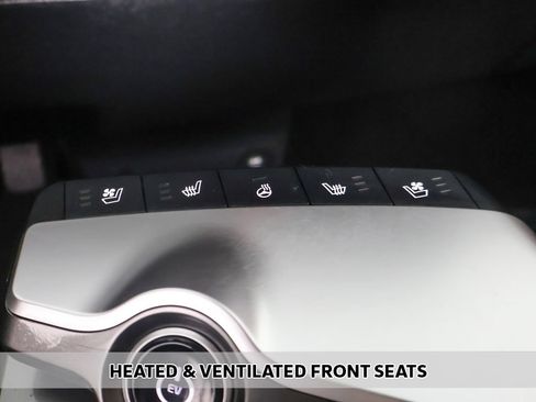 Used 2022 Kia EV6 Wind w/ Wind Technology Package AWD/4WD image 8