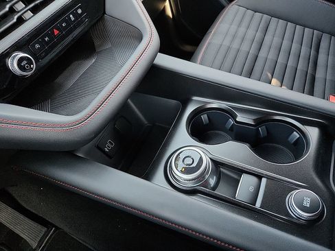 New 2026 Ford Explorer ST-Line w/ ST-Line Street Pack RWD image 12