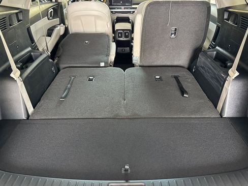 New 2025 Kia Sorento EX image 13