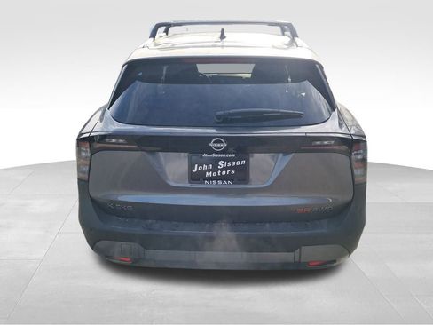 New 2026 Nissan Kicks SR w/ Cold Weather Package AWD/4WD image 4
