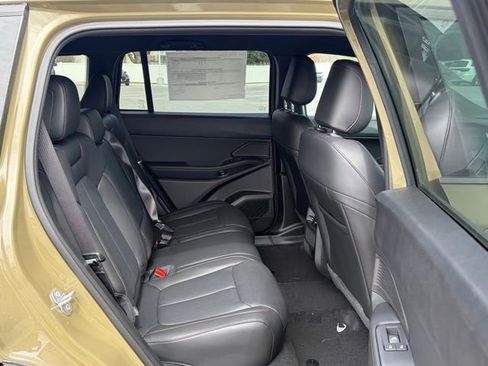 New 2026 Jeep Cherokee Limited image 28