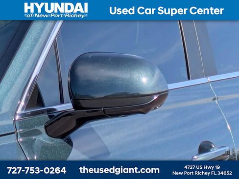 Used 2022 Genesis GV80 2.5T w/ Prestige Package 04 AWD/4WD image 10