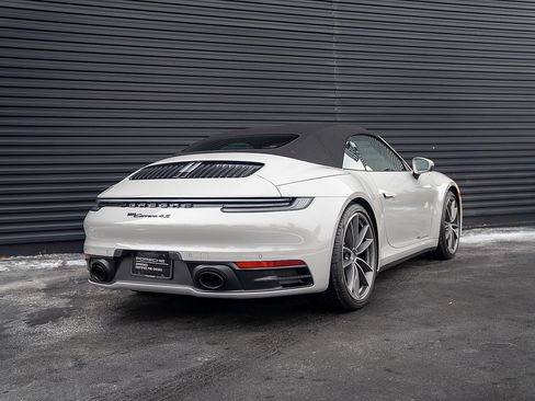 Used 2023 Porsche 911 Carrera 4S image 28