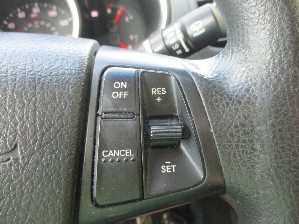 Used 2012 Kia Sorento FWD w/ Third Row Pkg image 32