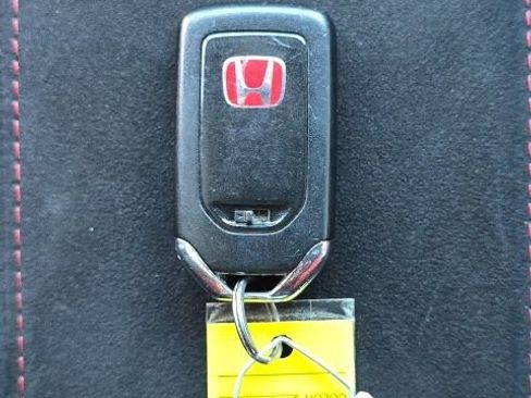 Used 2018 Honda Civic Type R image 24