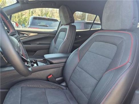 Used 2024 Chevrolet Blazer EV RS image 3