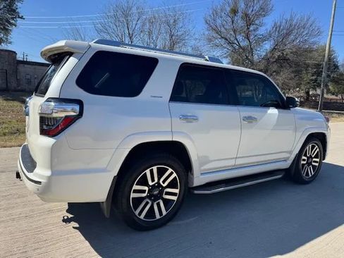Used 2021 Toyota 4Runner Limited image 6