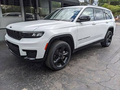 Used 2023 Jeep Grand Cherokee L Laredo