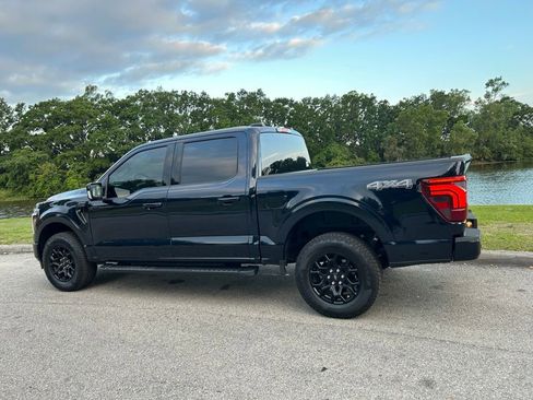 Used 2025 Ford F150 Lariat image 3