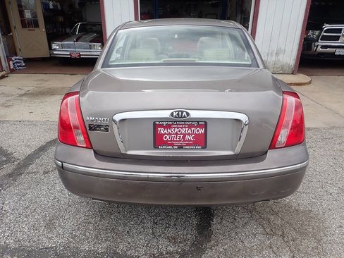 Used 2007 Kia Amanti w/ Leather Pkg FWD image 18