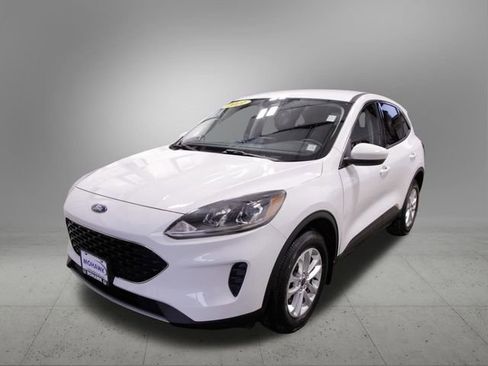 Used 2021 Ford Escape SE image 1