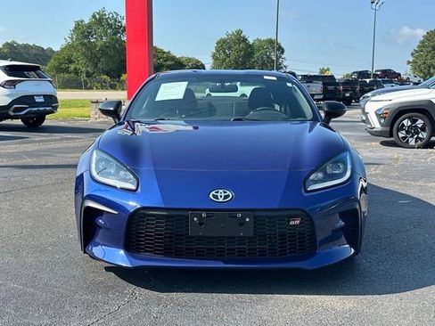 Used 2023 Toyota GR86 Premium RWD image 8