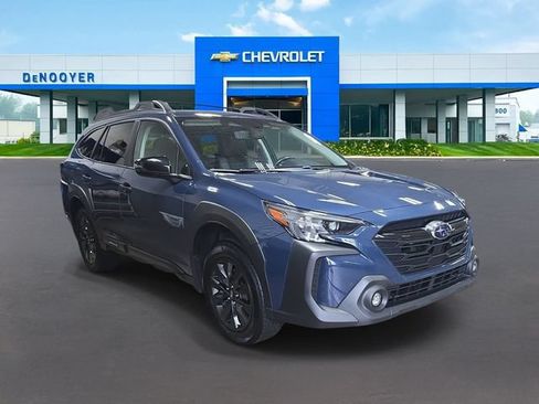 Used 2024 Subaru Outback Onyx Edition AWD/4WD image 5