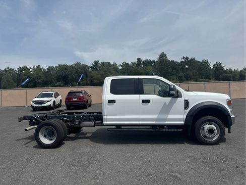 Certified 2022 Ford F550 2WD Crew Cab Super Duty image 4
