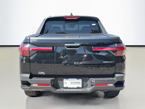 Used 2022 Hyundai Santa Cruz SEL Premium image 4