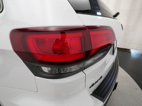 Used 2021 Jeep Grand Cherokee Trailhawk AWD/4WD image 33