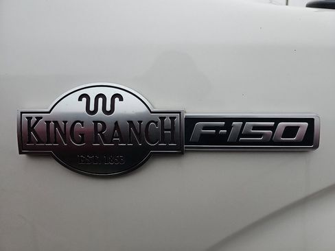 Used 2014 Ford F150 King Ranch w/ King Ranch Luxury Package image 4