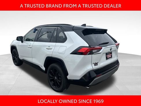 Certified 2022 Toyota RAV4 XSE image 4