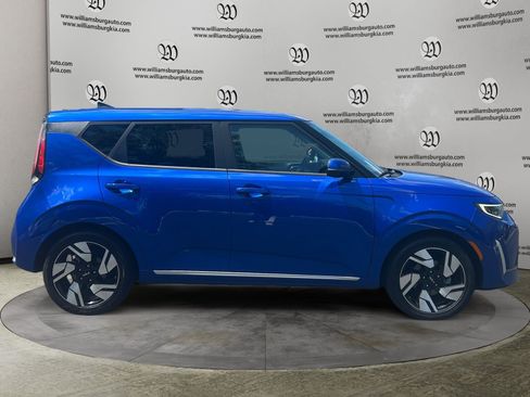 Used 2024 Kia Soul GT-Line w/ GT-Line Technology Package FWD image 6