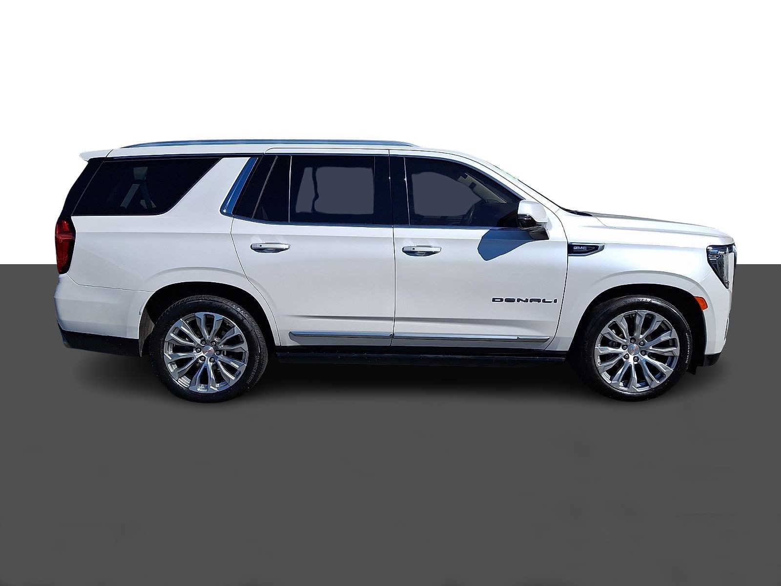 Used 2022 GMC Yukon Denali w/ Max Trailering Package AWD/4WD image 7