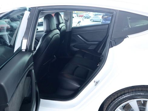 Used 2018 Tesla Model 3 Long Range AWD/4WD image 26