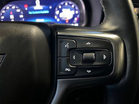 Used 2023 Chevrolet Suburban LT image 29