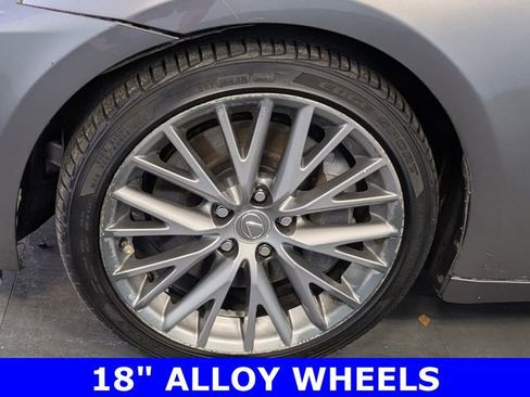 Used 2016 Lexus IS 200t w/ Navigation System Package RWD image 4