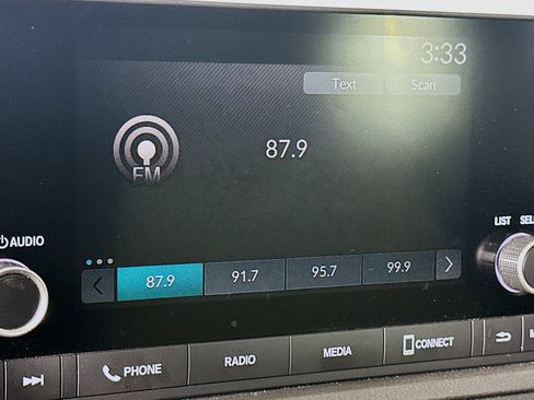 Used 2025 Honda CR-V LX image 21