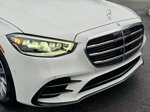New 2026 Mercedes-Benz S 580 4MATIC Sedan image 3