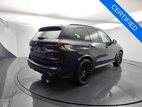 Used 2024 BMW X5 xDrive40i w/ M Sport Package AWD/4WD image 4