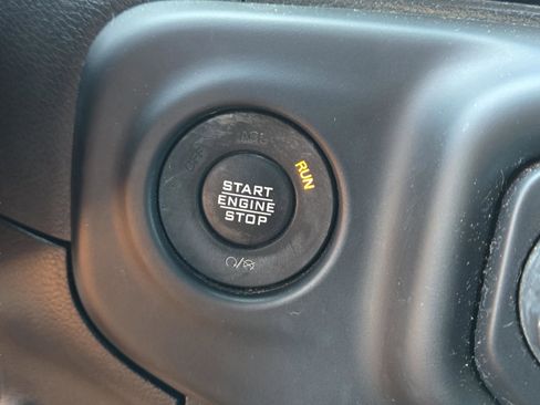 Used 2020 Jeep Wrangler Unlimited Sport S w/ Sun And Sound Package image 28