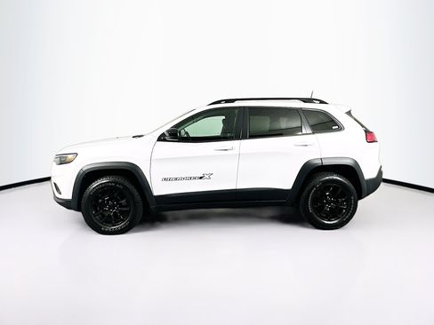 Used 2022 Jeep Cherokee Latitude w/ Sun & Sound Group AWD/4WD image 4