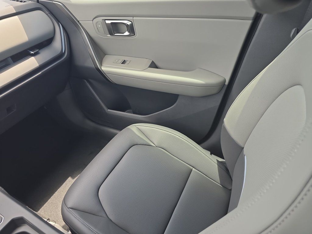 New 2027 Kia Seltos EX w/ EX Panoramic Sunroof Package FWD image 16