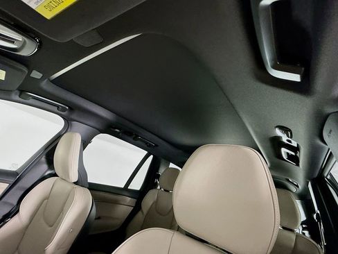 New 2026 Volvo XC90 B6 Plus w/ Protection Package Premier image 23