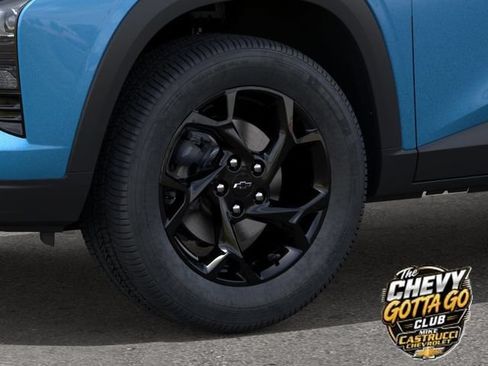 New 2026 Chevrolet Trax LT w/ Driver Confidence Package FWD image 9