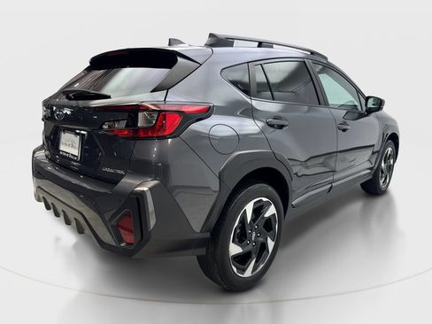 Used 2024 Subaru Crosstrek 2.5i Limited w/ Crosstrek Mirror Package AWD/4WD image 6