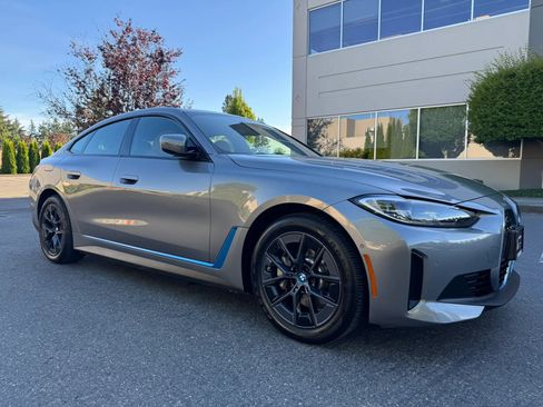 Used 2023 BMW i4 eDrive35 w/ Premium Package RWD image 1