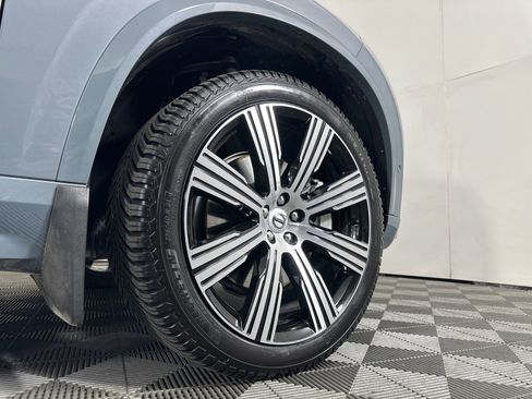 Used 2023 Volvo XC90 T8 Ultimate image 8