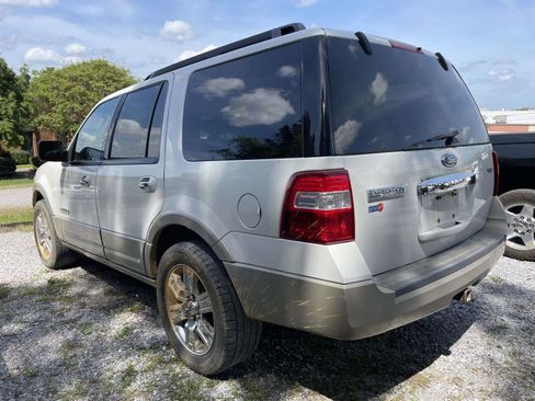 Used 2008 Ford Expedition Eddie Bauer image 4