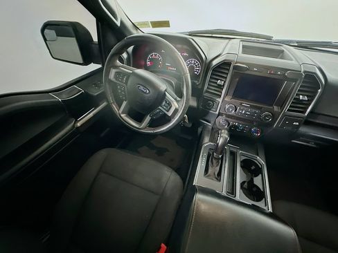 Used 2020 Ford F150 XLT w/ Equipment Group 302A Luxury AWD/4WD image 9