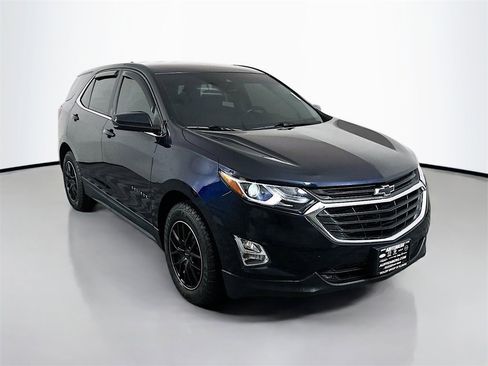 Used 2020 Chevrolet Equinox LT image 1