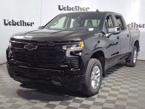 New 2026 Chevrolet Silverado 1500 RST w/ Safety Package AWD/4WD image 3