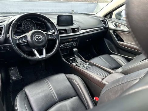 Used 2017 MAZDA MAZDA3 Touring image 10