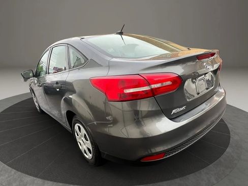 Used 2017 Ford Focus S FWD image 7