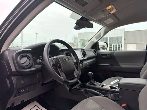 Used 2023 Toyota Tacoma SR image 18